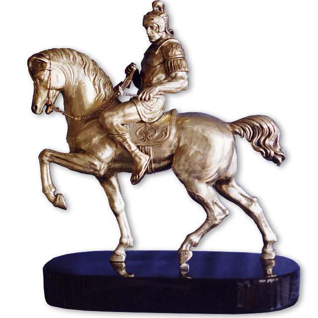 The Emperor on horseback. Sculptors in Madrid