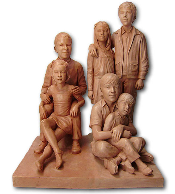 Ana's grandchildren. Sculptors in Madrid